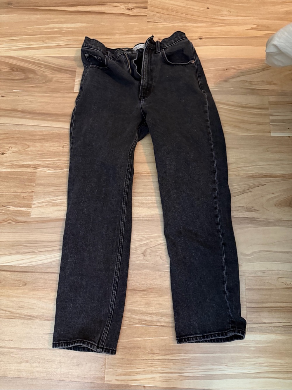 Abercrombie Ultra High Rise Ankle Straight Jeans